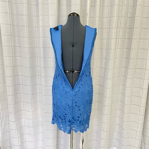 Ann Taylor Sleeveless Dress - Picture 5 of 6